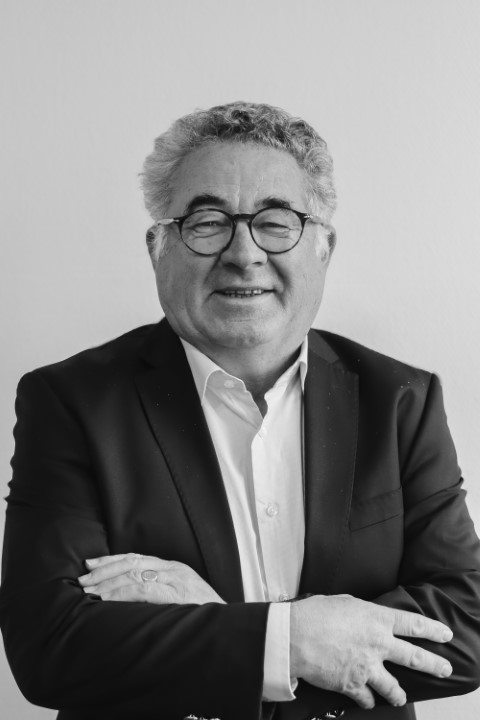 Arnaud DE LEISSEGUES